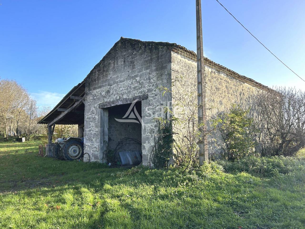 Explotaci&oacute;n agr&iacute;cola En venta Lot y Garona