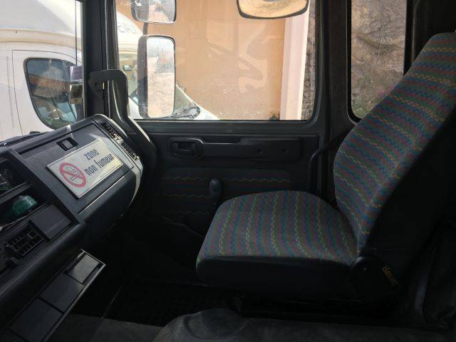 Cami&oacute;n para caballos Renault Renault&nbsp;M 230 TI - 17CV 1996 De segunda mano