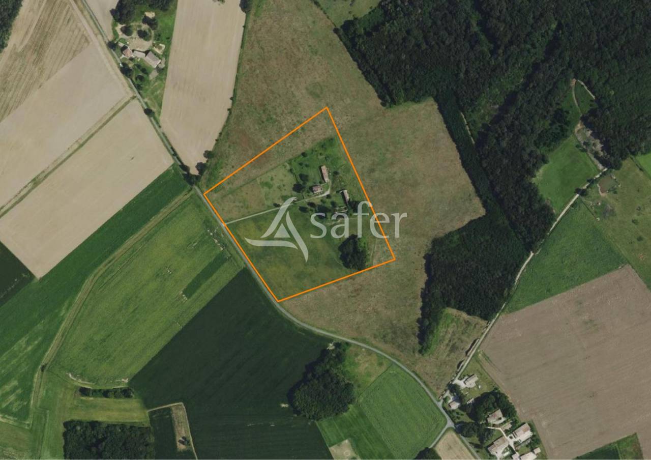 Explotaci&oacute;n agr&iacute;cola En venta Charente Mar&iacute;timo