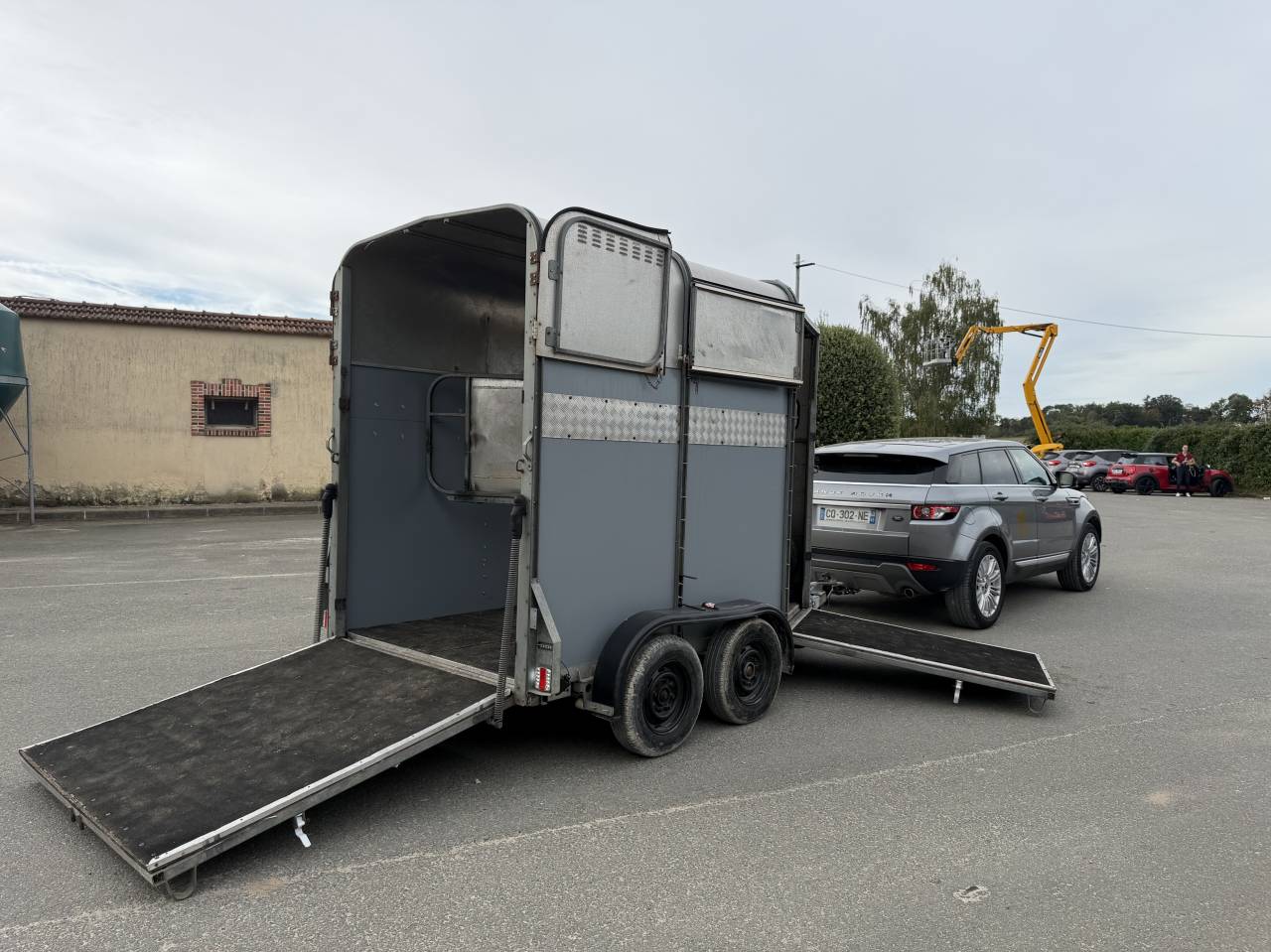Van caballos Ifor Williams HB505R 2 Caballos 2000 De segunda mano
