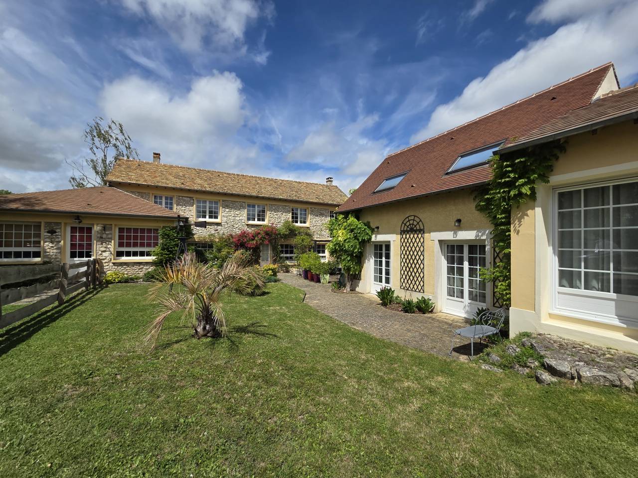Bonita residencia ecuestre En venta Yvelines