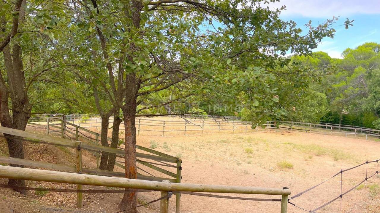 Bonita residencia ecuestre En venta Var