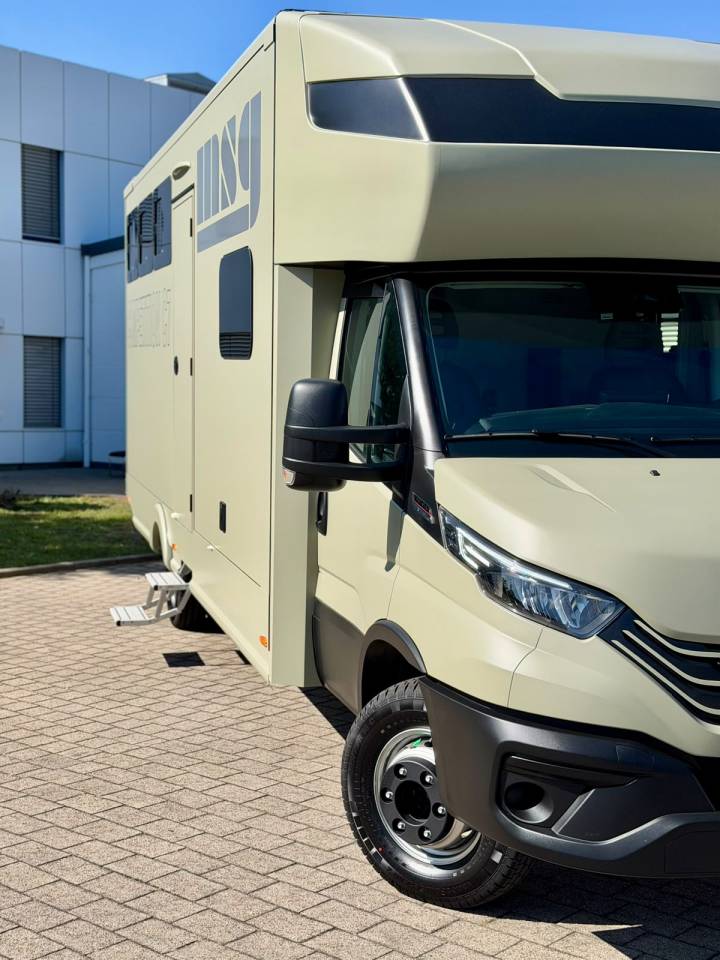 Cami&oacute;n para caballos Iveco IVECO DAILY 72.210 MSG COMPETITION C7 2026 Nuevo