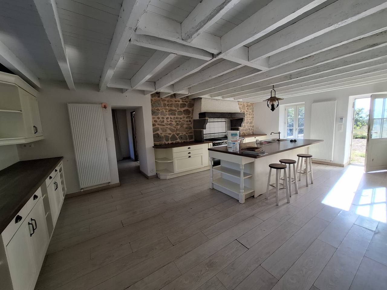 Cuadra de propietarios En venta Puy-de-D&ocirc;me