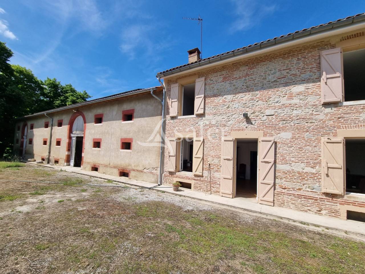 Explotaci&oacute;n agr&iacute;cola En venta Alto Garona