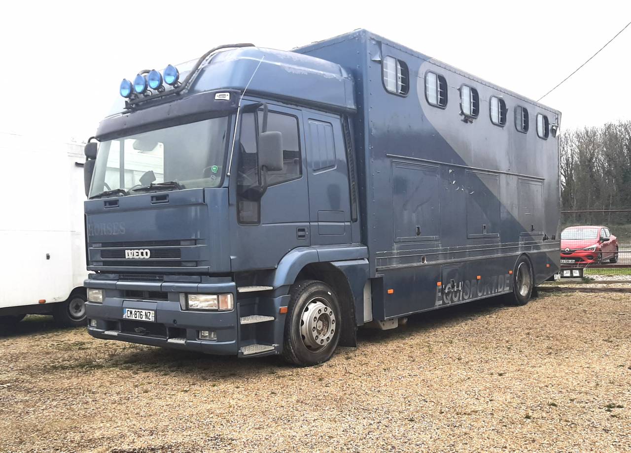 Cami&oacute;n para caballos Iveco  1997 De segunda mano