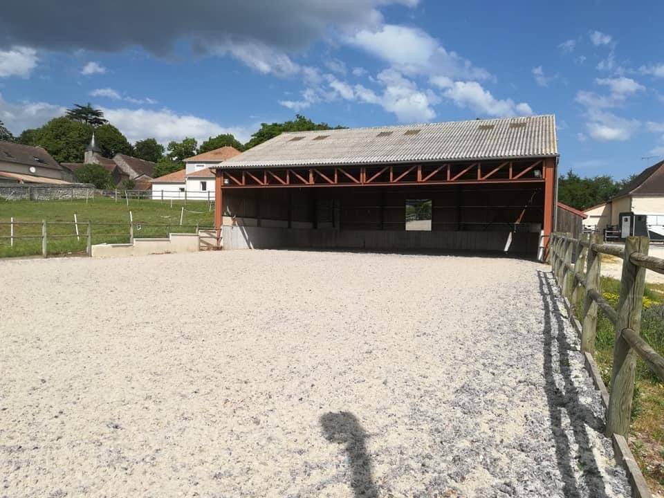 Cuadra de propietarios En venta Vienne