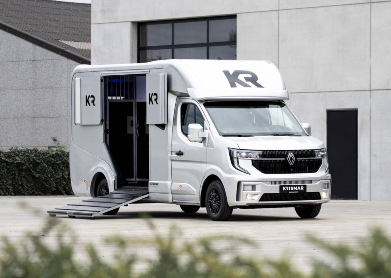 Furgoneta para caballos Krismar HARAS LONG 2026 Nuevo