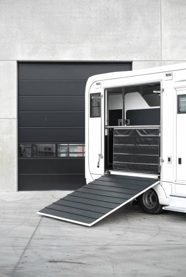 Cami&oacute;n para caballos Krismar COMFORT  2026 Nuevo