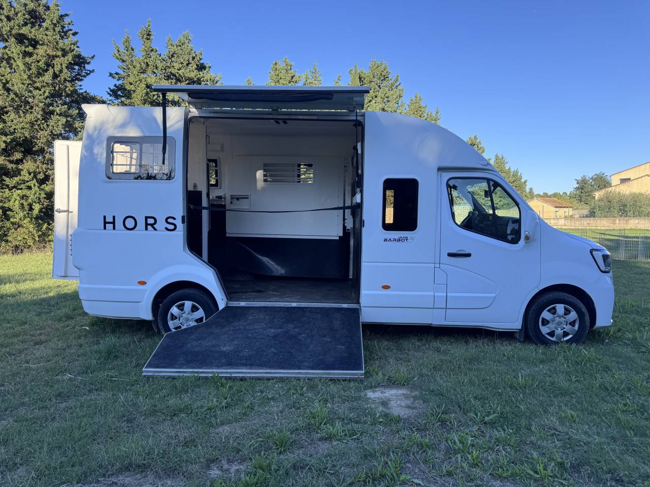 Furgoneta para caballos Barbot XLS HARAS 2020 De segunda mano