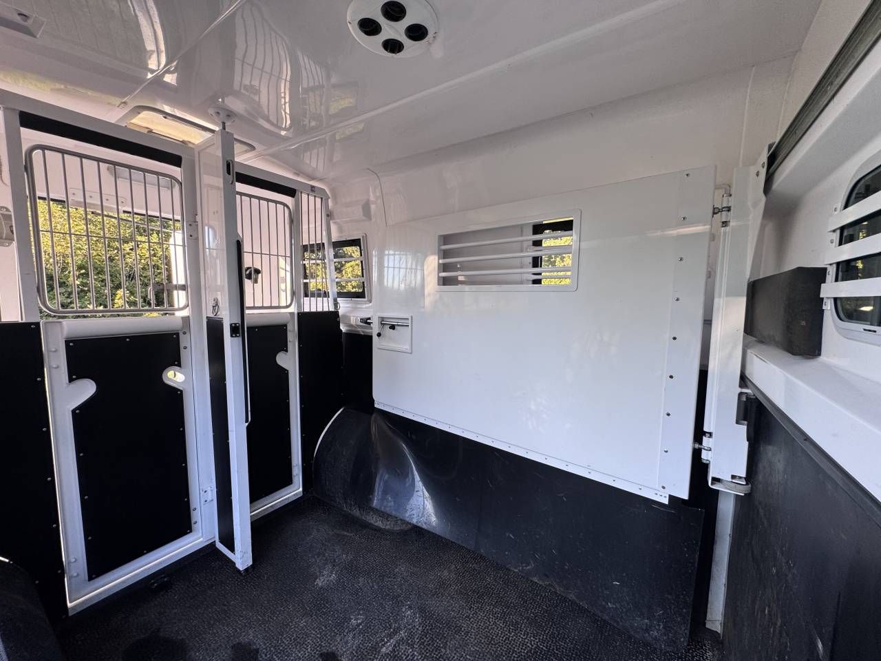 Furgoneta para caballos Barbot XLS HARAS 2020 De segunda mano
