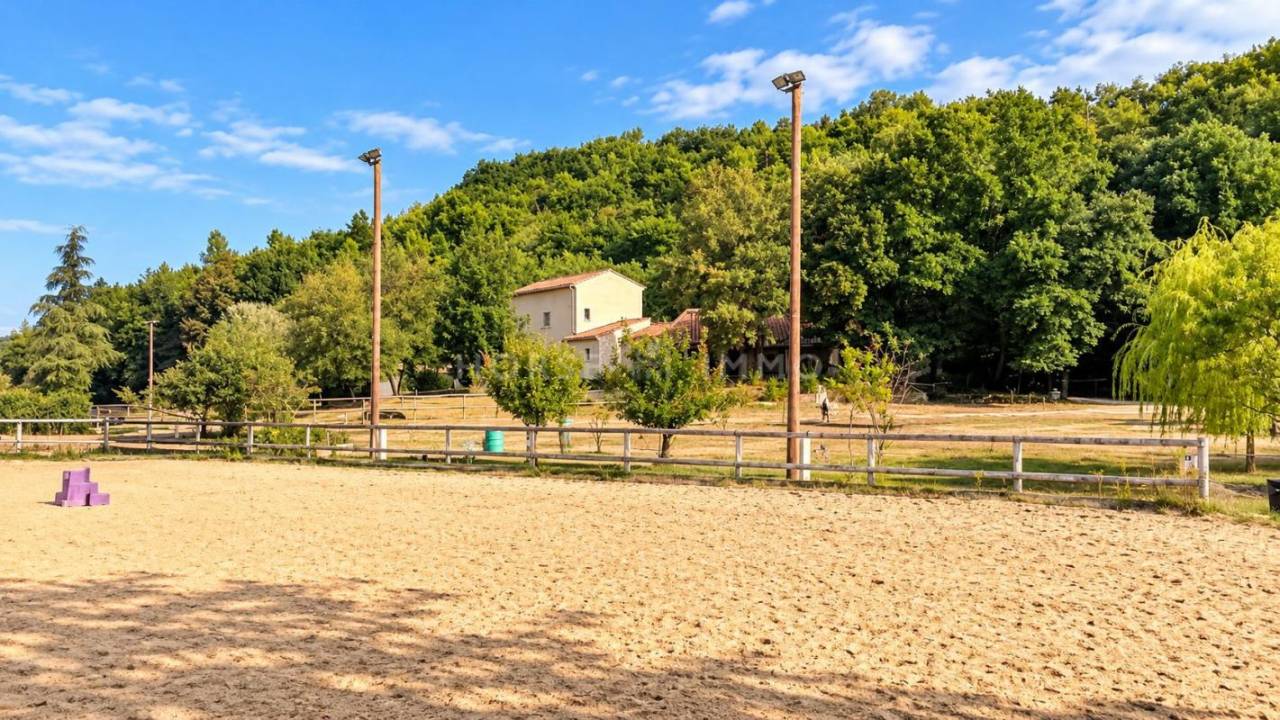 Propiedad ecuestre En venta Vaucluse
