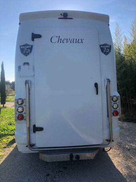 Furgoneta para caballos Renault barbot XL 2020 De segunda mano