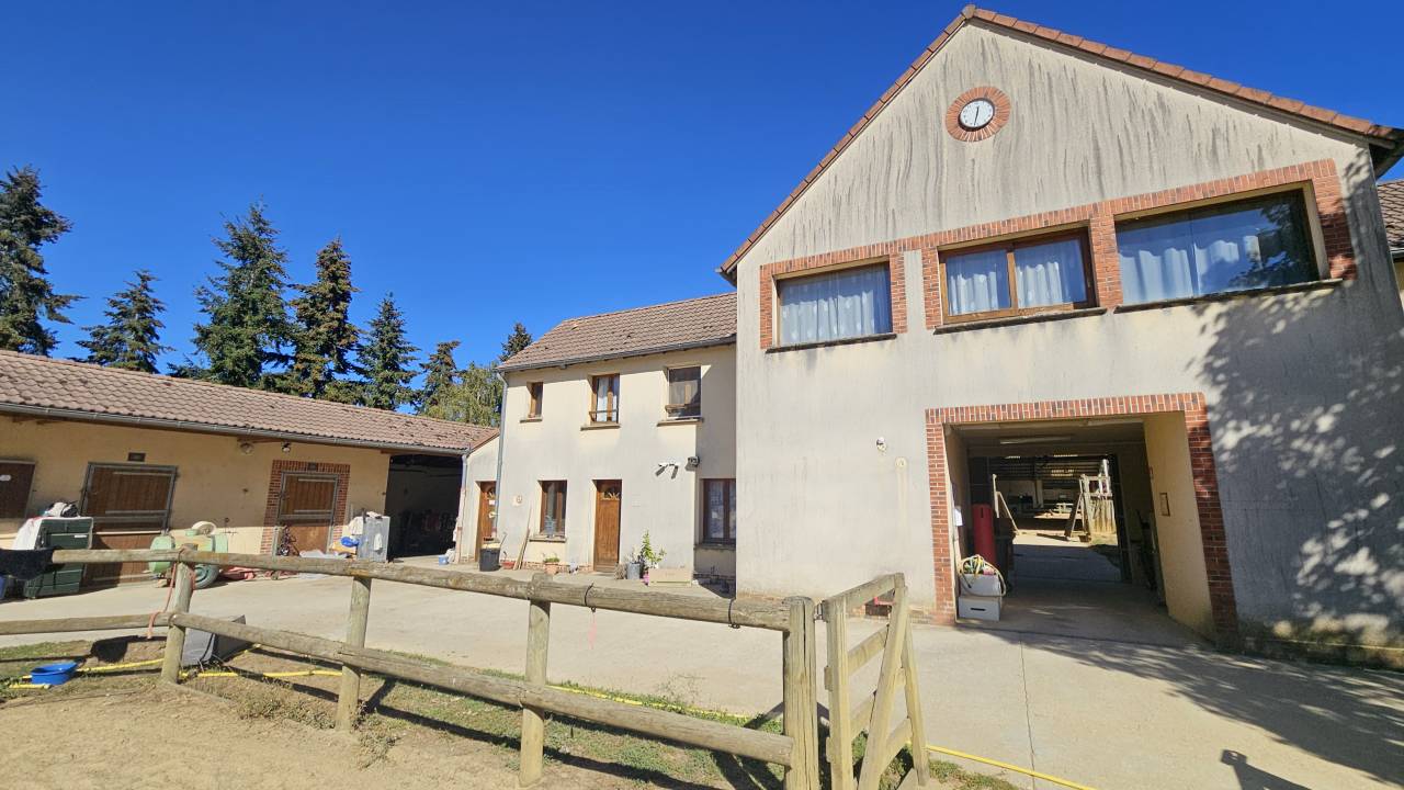 Bonita residencia ecuestre En venta Eure y Loir