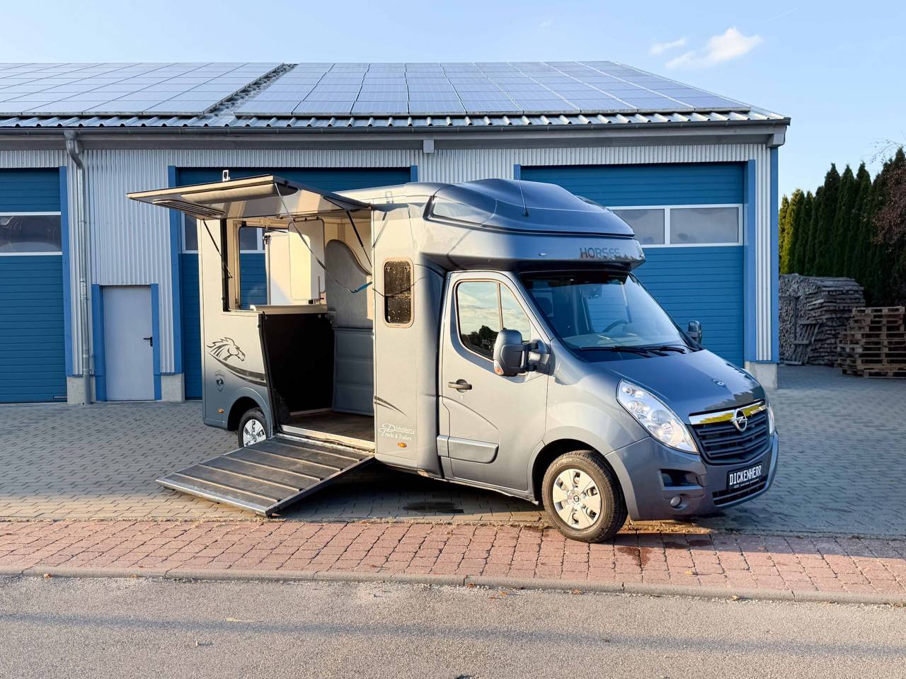 Furgoneta para caballos Otra marca OPEL MOVANO 150 AUTOMATIQUE EXCELSION 5 2013 De segunda mano