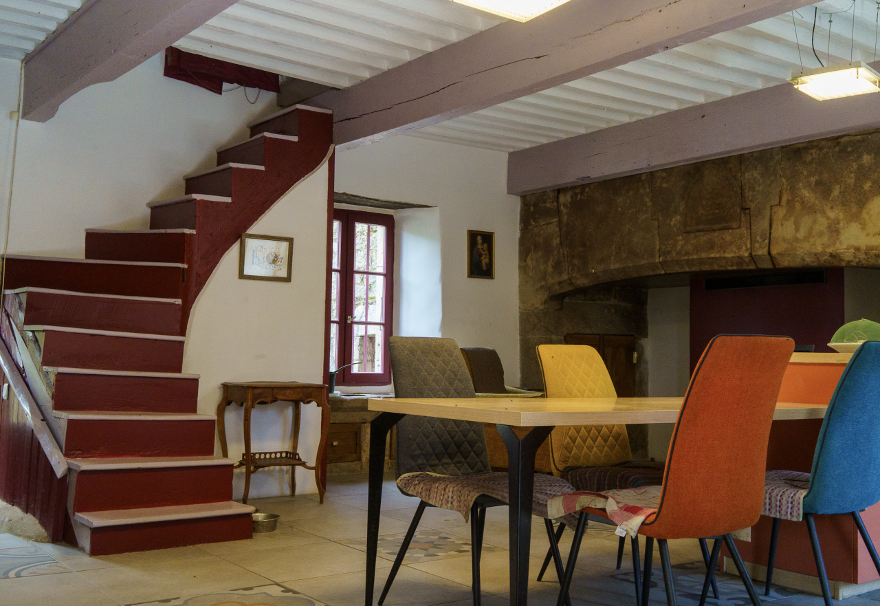 Bonita residencia ecuestre En venta Ard&egrave;che