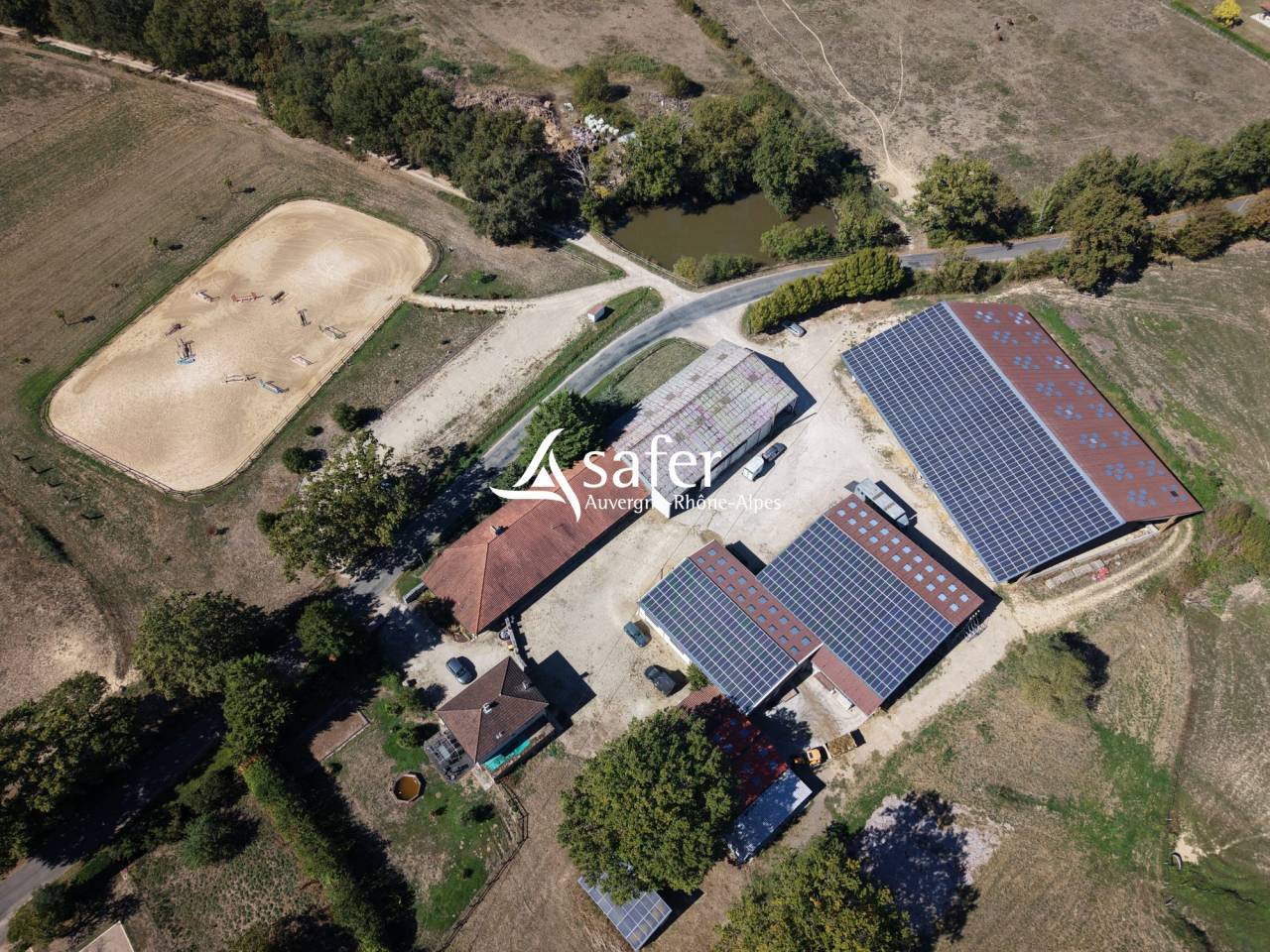 Propiedad ecuestre En venta Ain