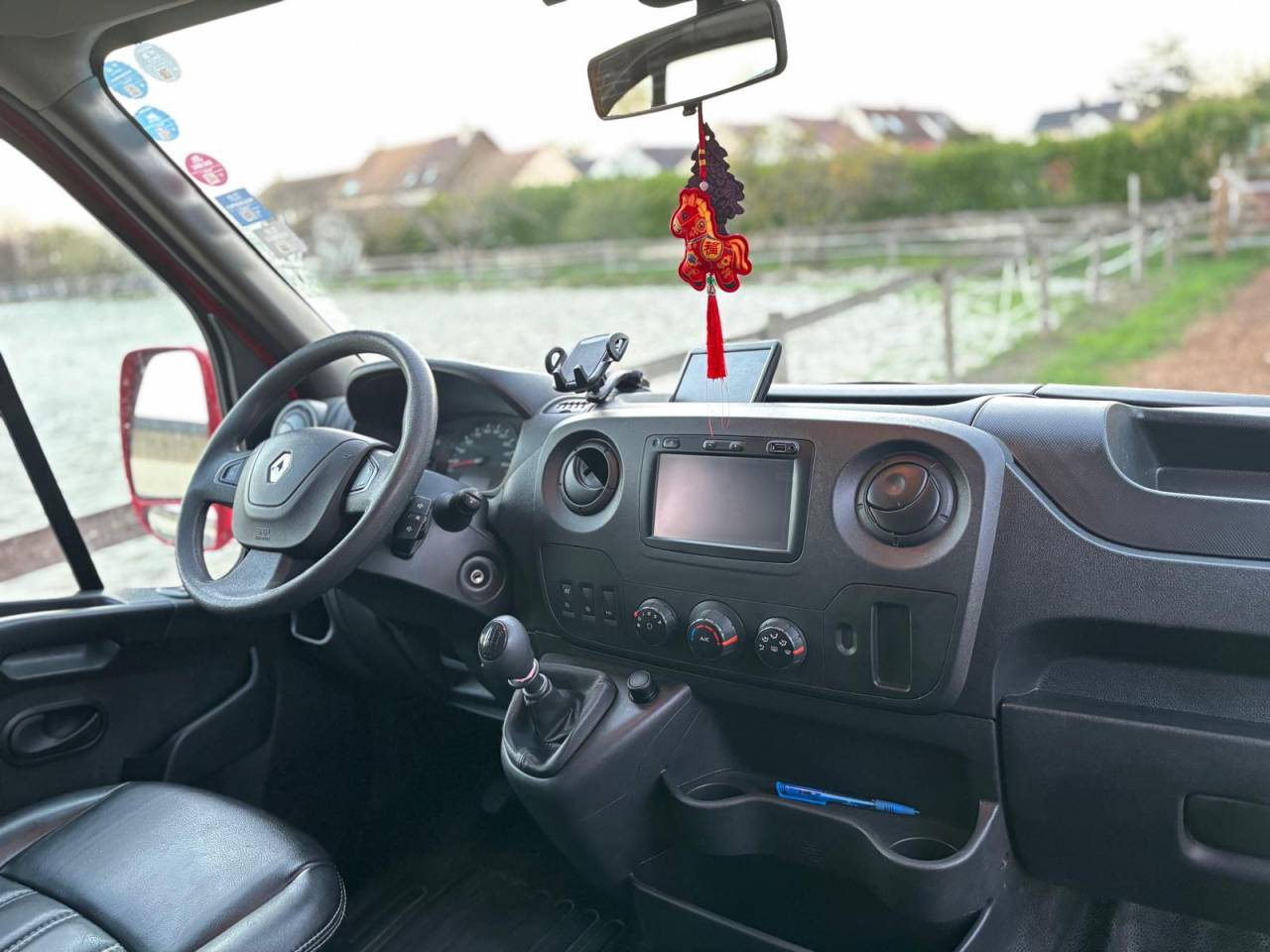 Furgoneta para caballos STX RENAULT STX MASTER 2020 De segunda mano