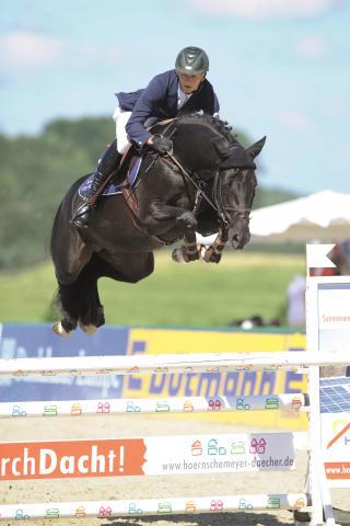 Diarado - Holsteiner 2005 por DIAMANT DE SEMILLY SFA