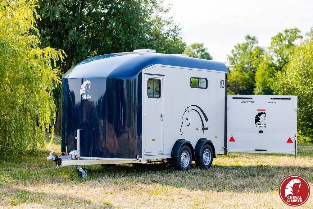 Van caballos Cheval Liberté MINIMAX  3 Caballos 2025 Nuevo