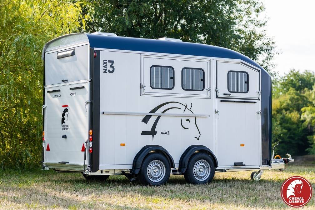 Van caballos Cheval Liberté MINIMAX  3 Caballos 2025 Nuevo