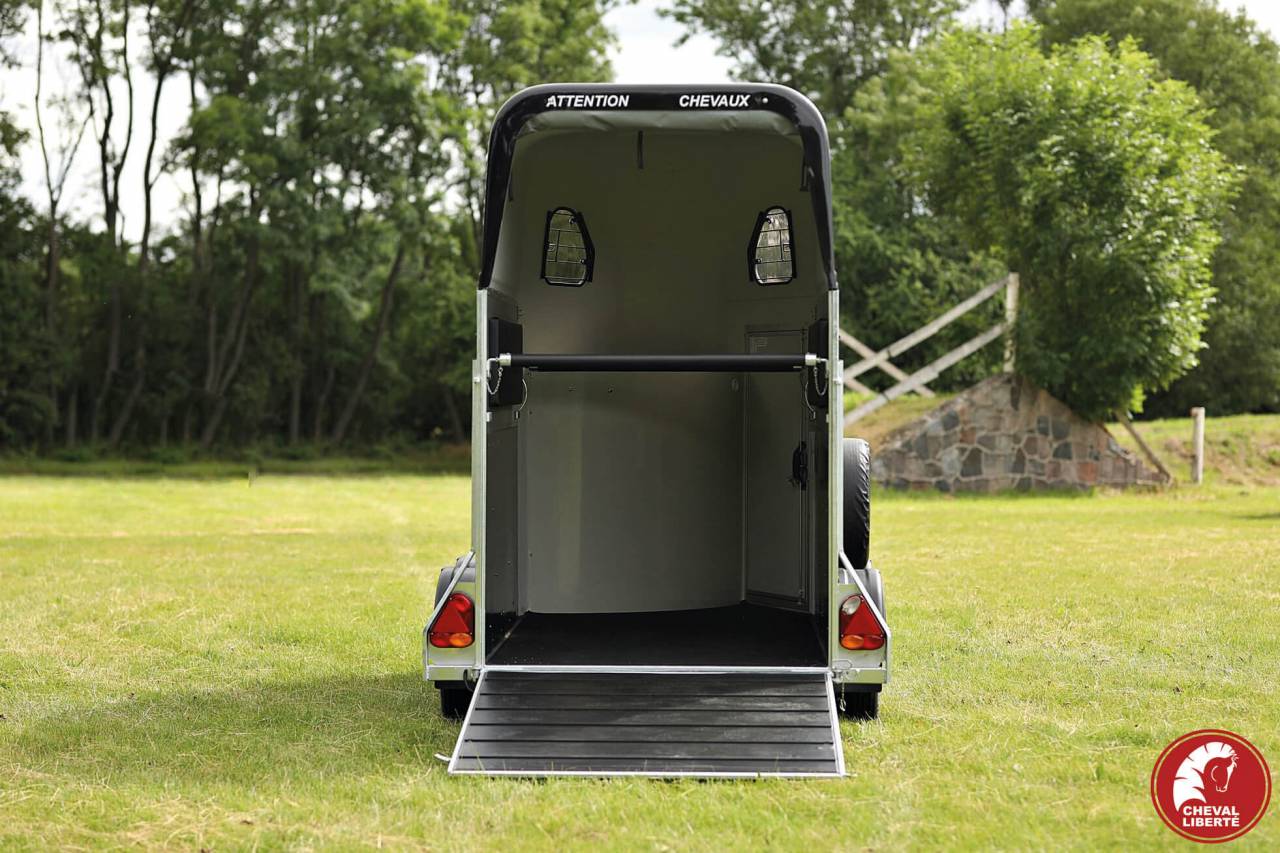 Van caballos Cheval Liberté Gold One aluline (tout alu) 1,5 Caballos 2024 Nuevo