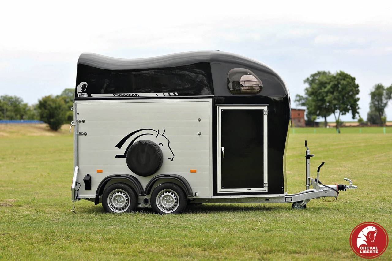 Van caballos Cheval Liberté Gold One aluline (tout alu) 1,5 Caballos 2024 Nuevo