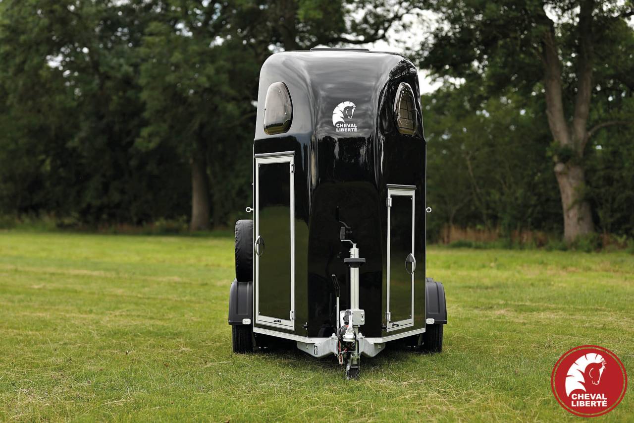 Van caballos Cheval Liberté Gold One aluline (tout alu) 1,5 Caballos 2024 Nuevo