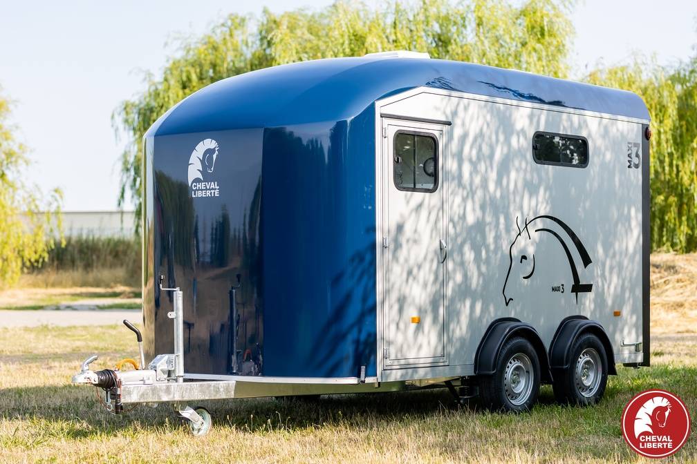 Van caballos Cheval Liberté MINIMAX  3 Caballos 2025 Nuevo