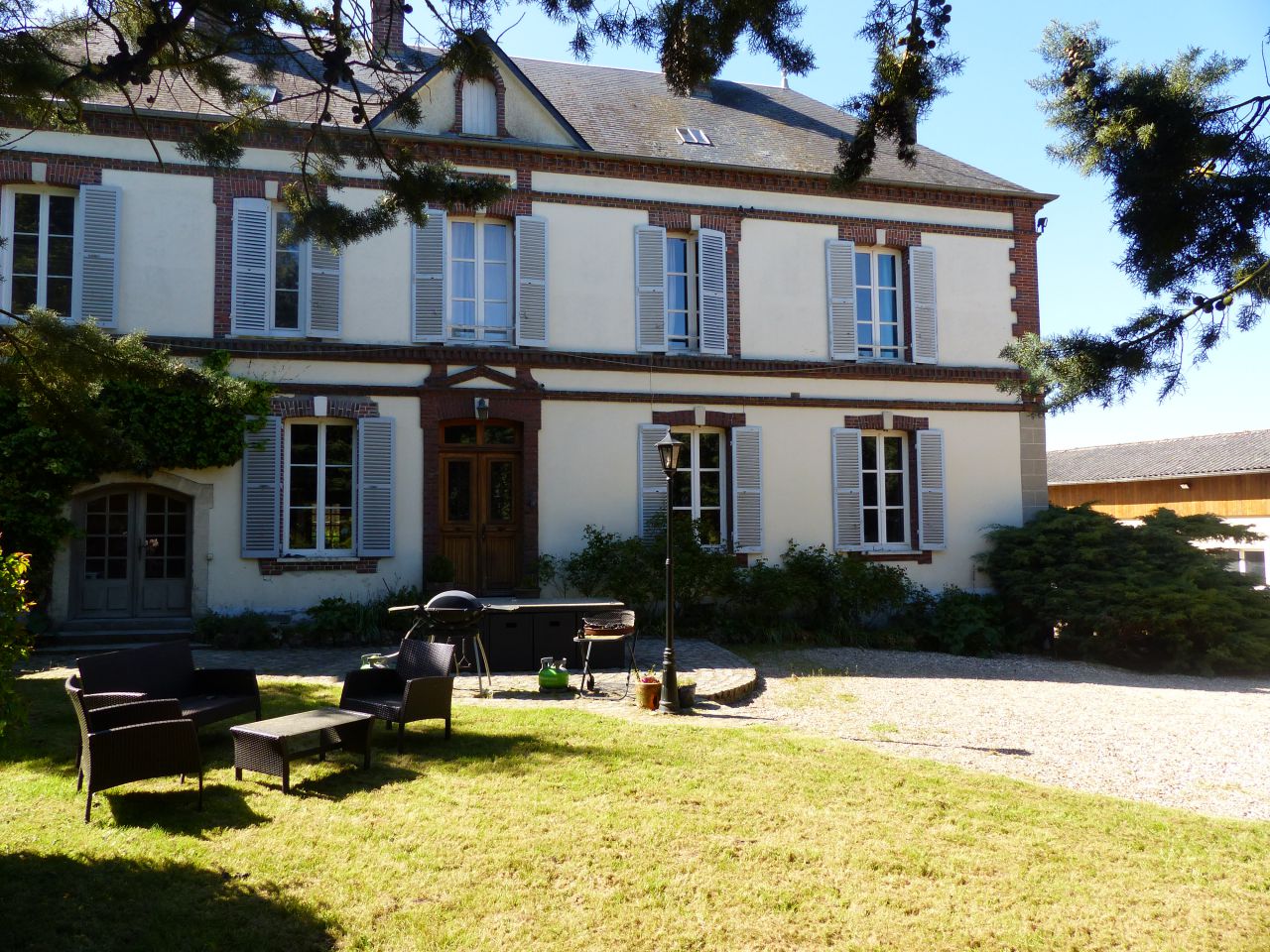 Cuadra de propietarios En venta Eure