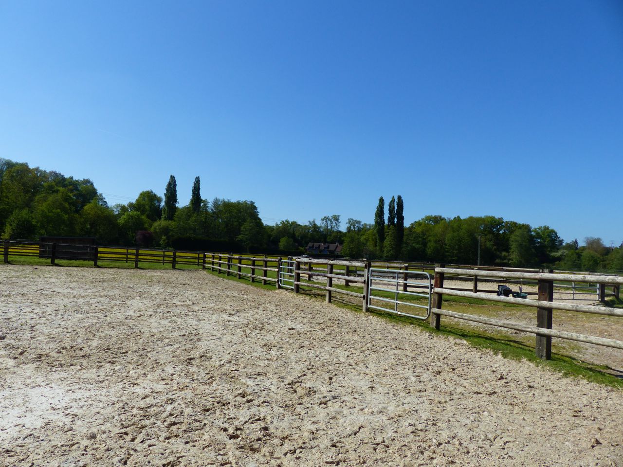 Cuadra de propietarios En venta Eure