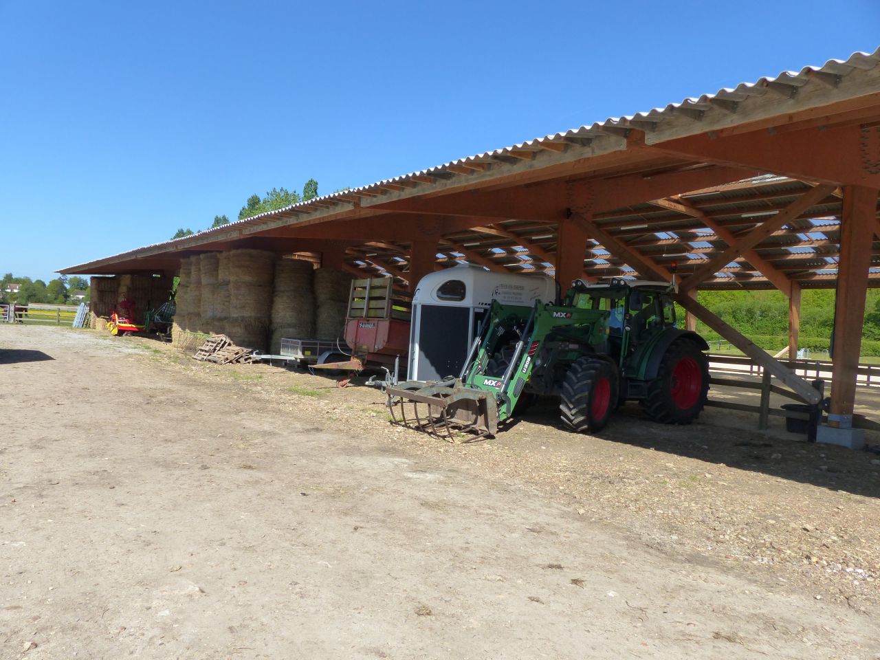 Cuadra de propietarios En venta Eure