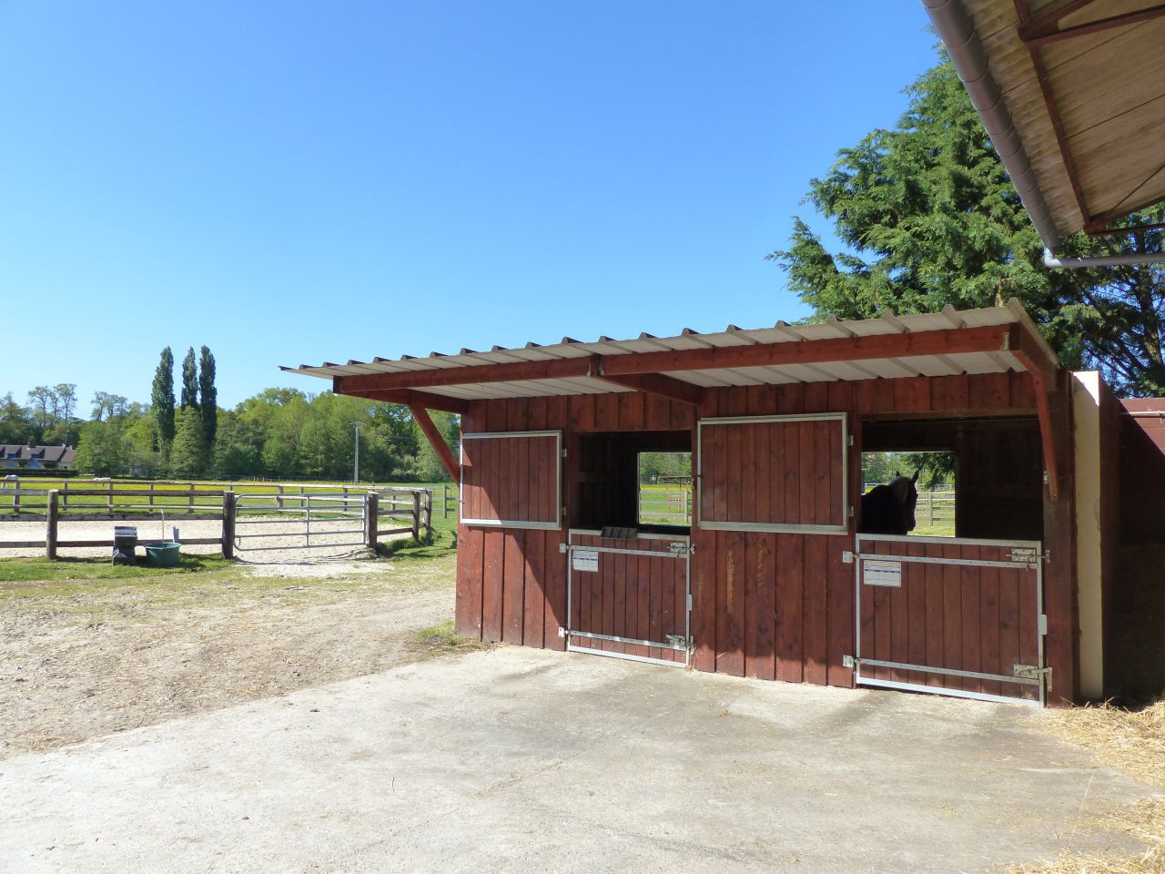 Cuadra de propietarios En venta Eure