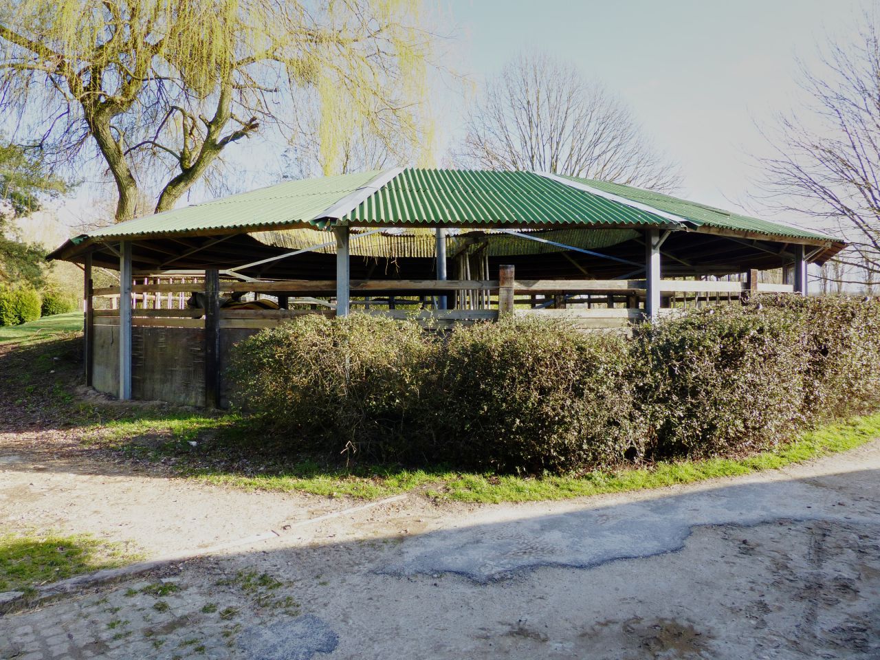 Cuadra de propietarios En venta Yvelines