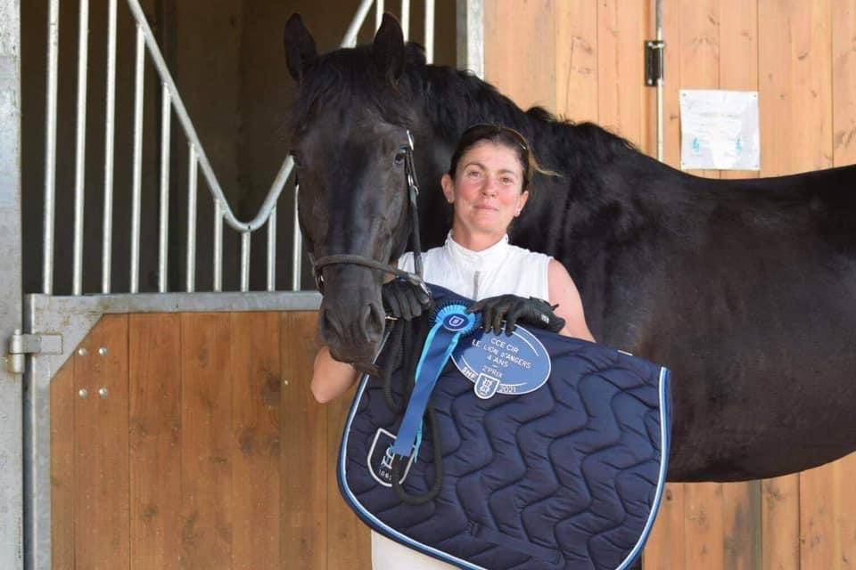 HEROE DE CAFENY - Silla Francés 2017 por DIAMANT DE SEMILLY