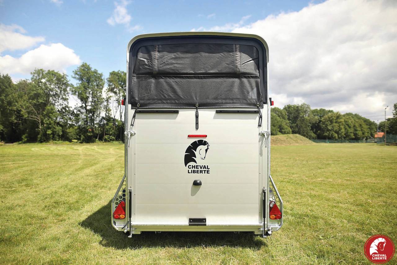 Van caballos Cheval Liberté Touring country 2 Caballos 2024 Nuevo