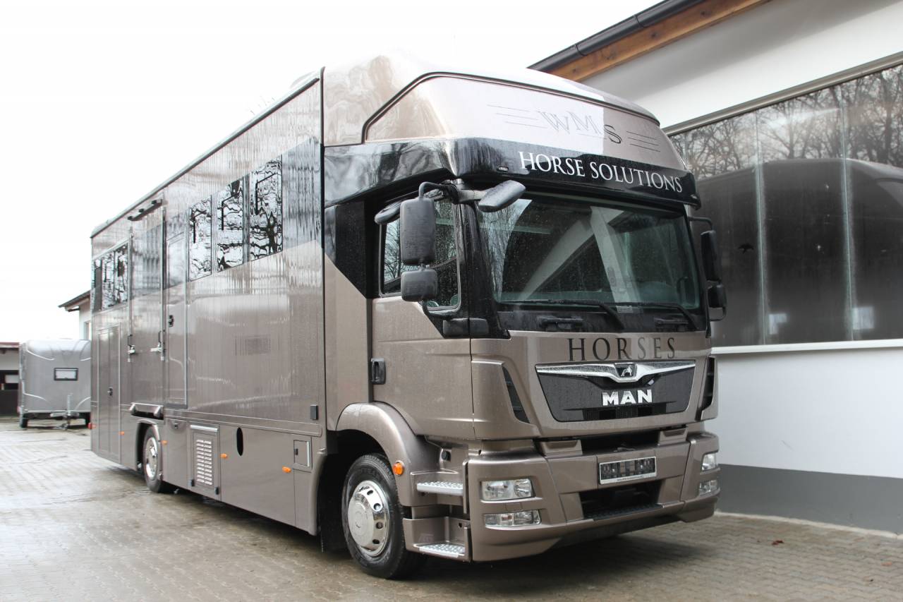 Camión para caballos Man MAN 0 Nuevo