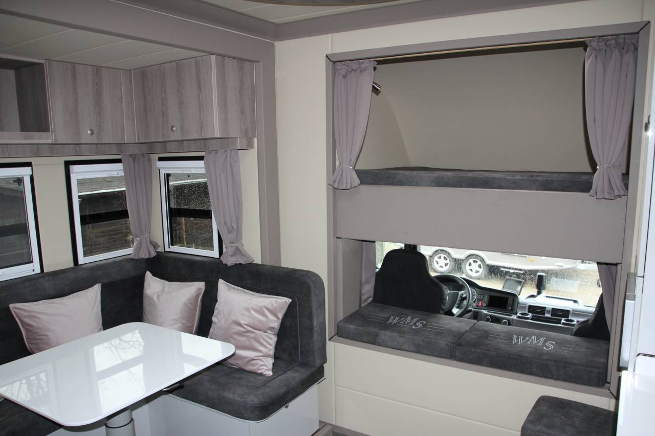 Camión para caballos Man MAN 0 Nuevo