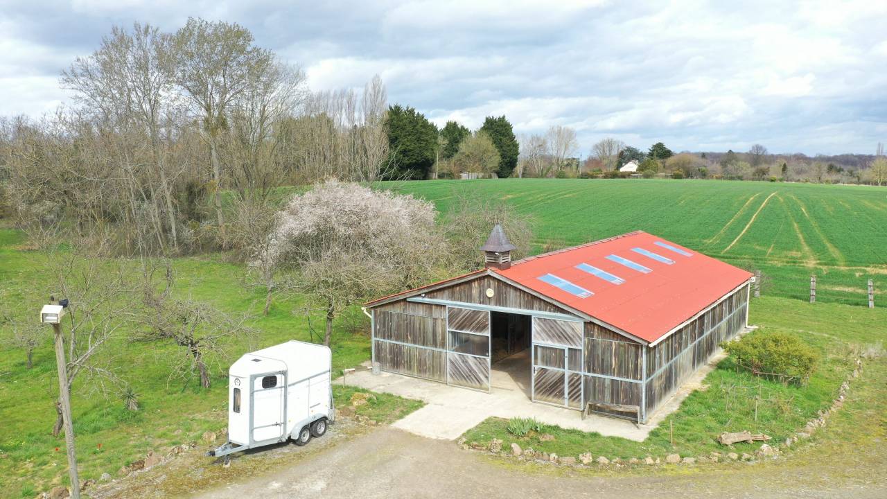 Cuadra de propietarios En venta Sena y Marne