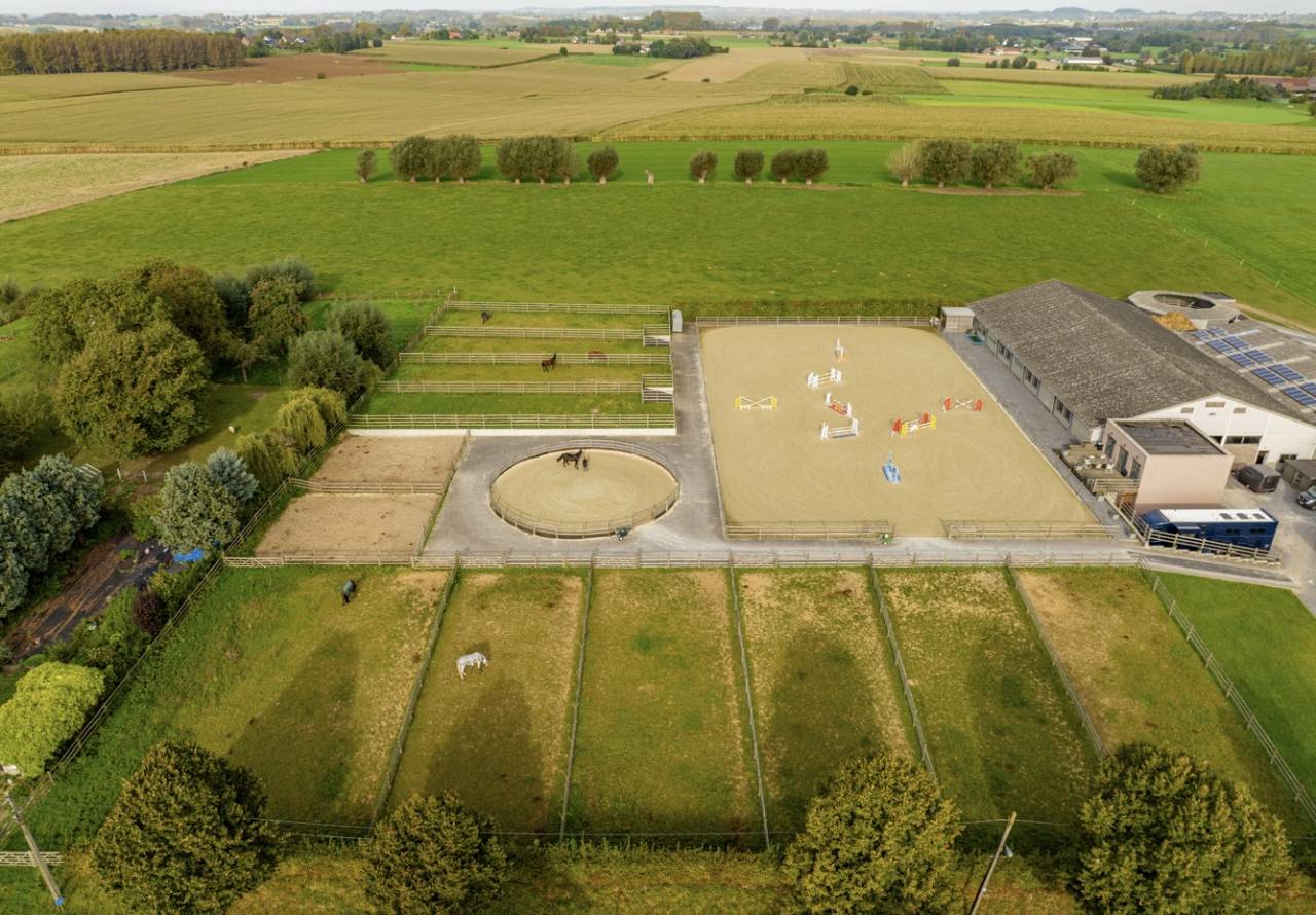 Cuadra de propietarios En alquiler Brabant-Flamand