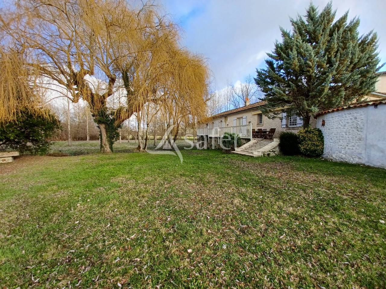 Propiedad rural En venta Charente