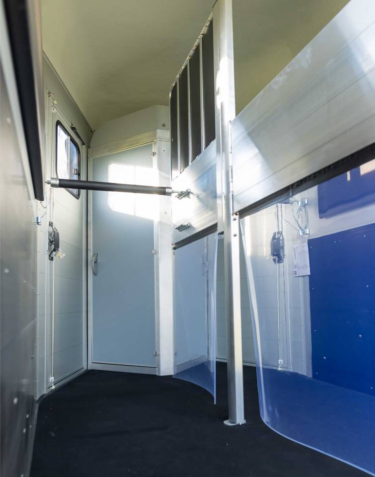 Van caballos Cheval Liberté  2 Caballos 2025 Nuevo