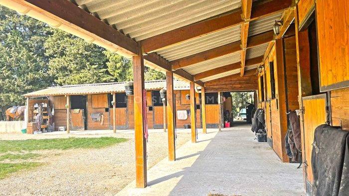 Bonita residencia ecuestre En venta Vaucluse