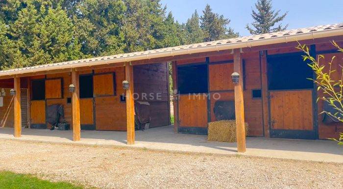 Bonita residencia ecuestre En venta Vaucluse