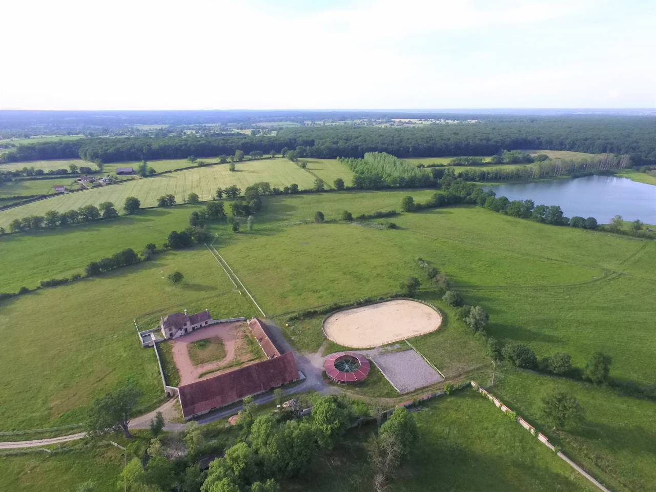 Acaballadero En venta Allier