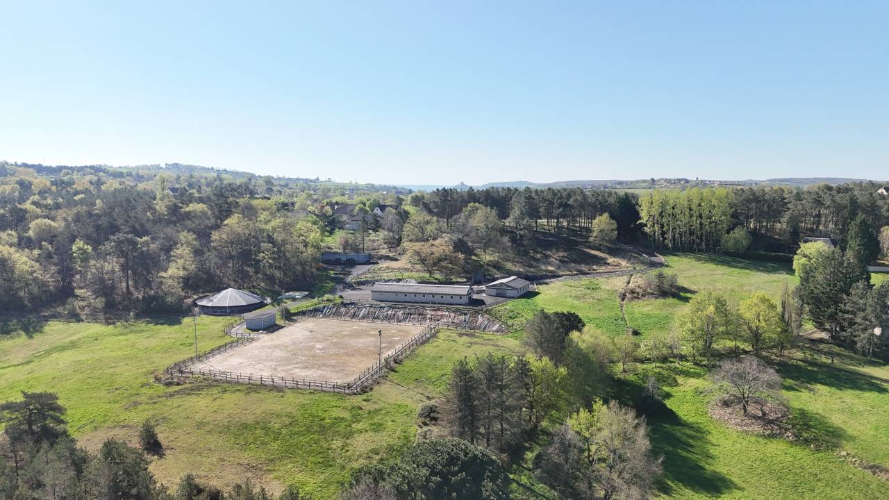 Bonita residencia ecuestre En venta Corrèze