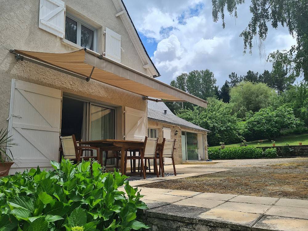 Bonita residencia ecuestre En venta Corr&egrave;ze