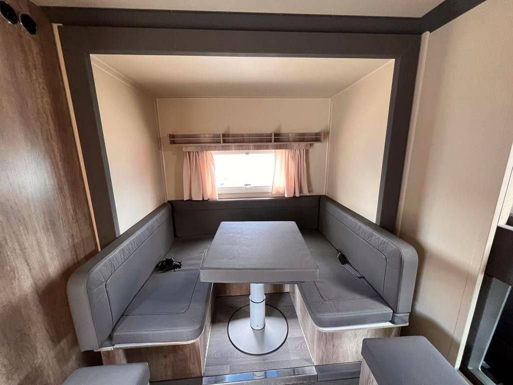 Camión para caballos Otra marca FUSO  0 Nuevo