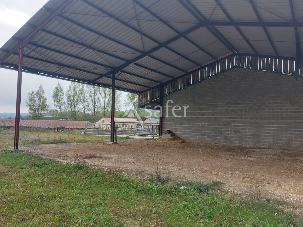 Explotación ovina En venta Dordoña