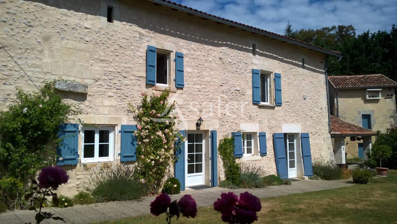 Explotación arborícola En venta Dordoña